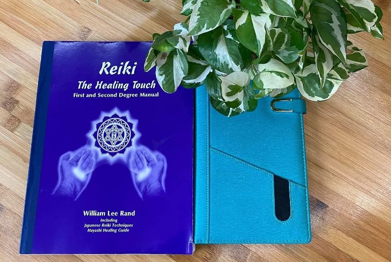 Lớp Usui/Holy Fire® III Reiki 1&2 28-30/06/2022