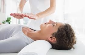 Giải thích Reiki cho người khác